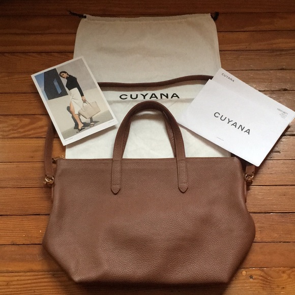 medium carryall tote